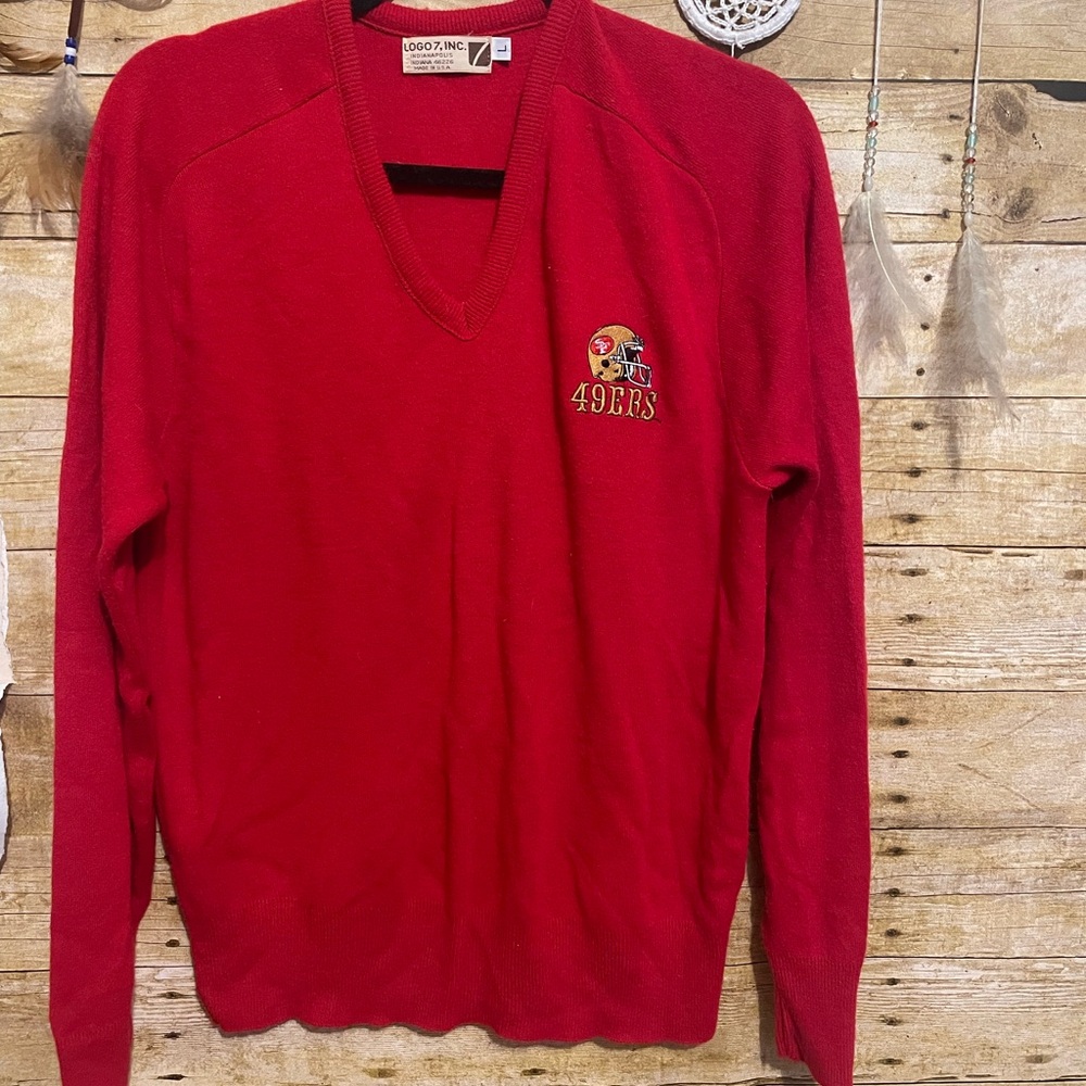 Vintage Logo 7, Inc. San Francisco 49ers Embroidered Orlon V-Neck Sweater
